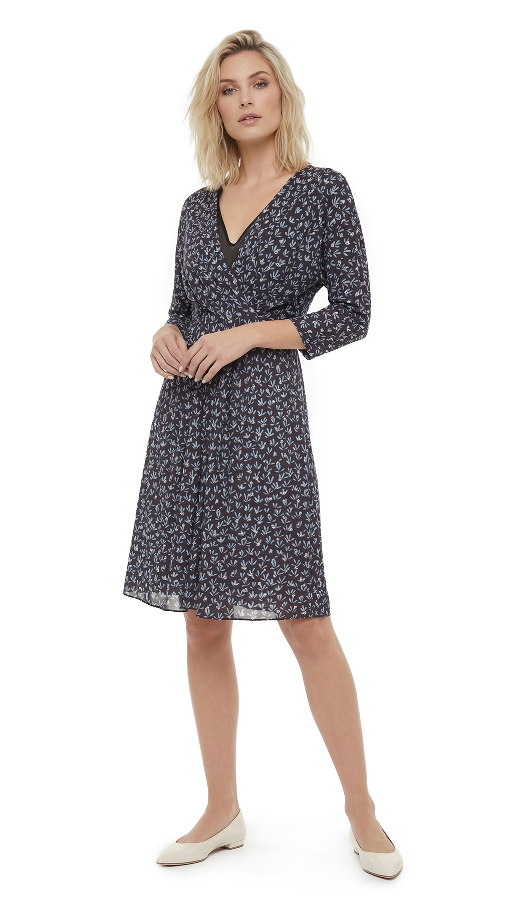 Платье Max Mara (Studio), вискоза, M, 46